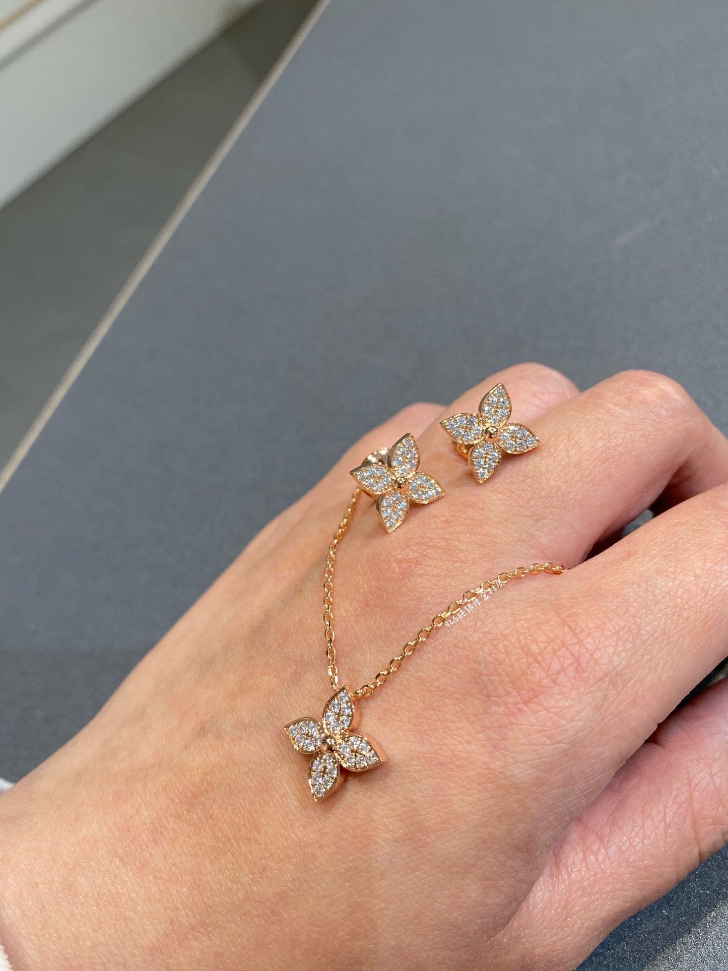 [Eterna Jewels]STAR DIAMOND NECKALCE