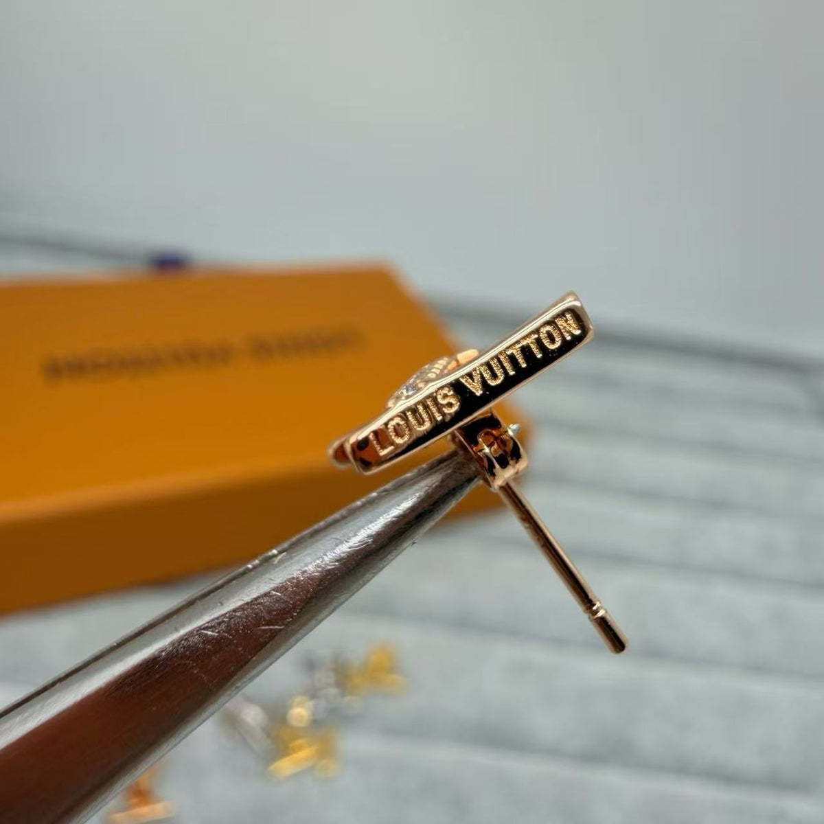 [Eterna Jewels]LETTER STUDS WITH STONES