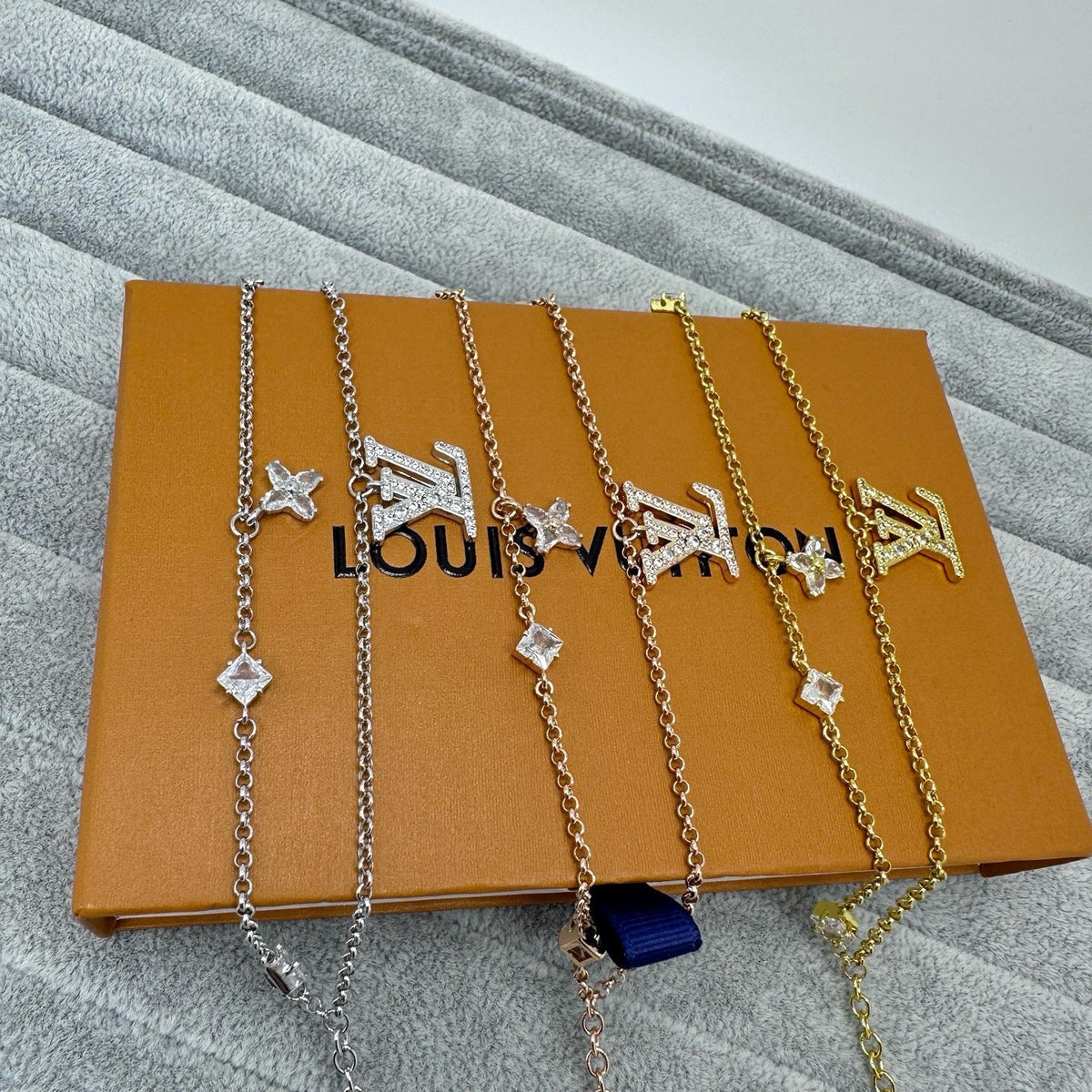 [Eterna Jewels]FULL DIAMOND LETTER NECKLACE