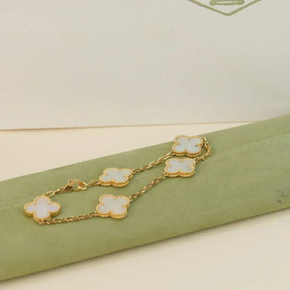 [Eterna Jewels]CLOVER WHITE PEARL MOP 5 MOTIF BRACELET COLLECTION